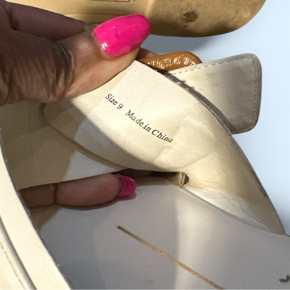 Dolce Vita Ivory Buckle Thong Slide Sandals Size 9 - Picture 8 of 8